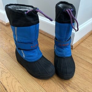 LL Bean snow boots size 12
